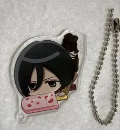 進撃の巨人　かぷりっこアクリルキーホルダー　ミカサ