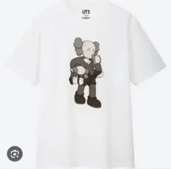新品未使用　KAWS ✖️UNIQLO コラボTシャツ ホワイト　XL