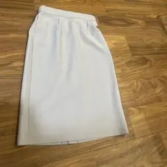 ソージュ ライトグレー スリット入り タイトスカート