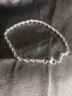 ステンレス　ツイストチェーン ブレスレット