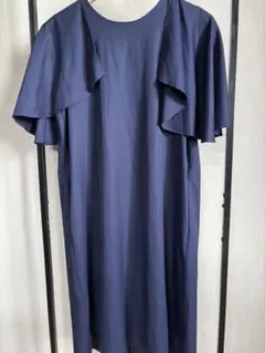 ネイビー フリル付き ワンピース