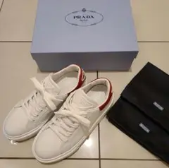 PRADA スニーカー 38.5 ホワイト×レッド