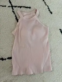 タンクトップ