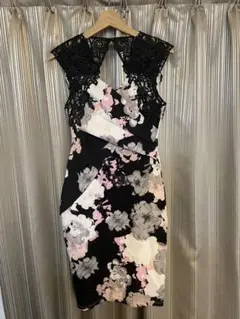 リプシー花柄ワンピース