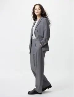 ユニクロ　UNIQLO タックワイドパンツ