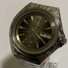 Item thumbnail for item 9139e3cb-be8e-4cf2-8ba6-a2bff1b39014