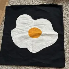 IKEA クッションカバー　ボーダー×目玉焼き