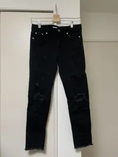 【お値下げ】イーハイフンワールドギャラリー ダメージ黒スキニーパンツ