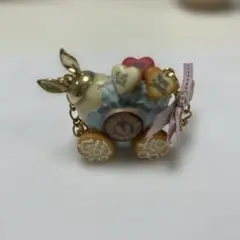アリスの馬車のバックチャーム
