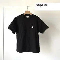 【美品】Vuja deロゴTシャツ ダーツVujade