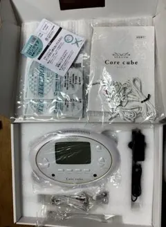 セラピム　コアキューブ　EMS 美品】セラピム コアキューブ EMS 美顔器 ボディケア テクノ