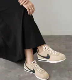 新品　NIKEコルテッツ スニーカー ブラウン（ベージュ）24cm