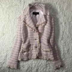 Item thumbnail for item b8d866e4-3fb1-45fb-8bb5-88e8356c7238