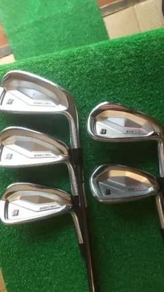 Item thumbnail for item fb76ee3d-fa00-468f-99c7-dea9e70eb2be