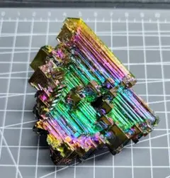 絶品　ビスマス結晶　ビスマス晶簇 181g【レインボーファクトリー】