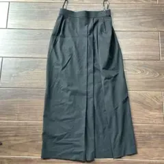 【最終値下げ】ユニクロ　UNIQLO ブラック タックプリーツスカート Sサイズ