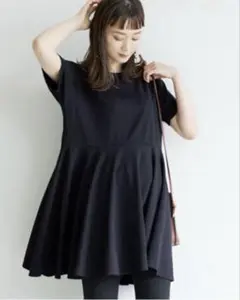 coca コカ /【シワになりにくい】ロング丈 ぺプラムトップス ネイビー