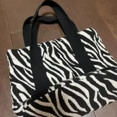 ゼブラ柄キャンバストートバッグ