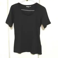 UNIQLO 半袖 Tシャツ ラウンドネック