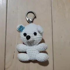 クマ　編みぐるみ　キーホルダー