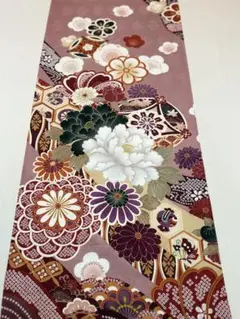 京友禅　はぎれ〈5402〉牡丹　菊　梅　くすみパープル地模様　着物kimono