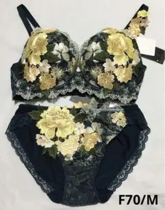 Item thumbnail for item 4a31cbd2-7fa3-44ec-8e2a-92420f65c5f2