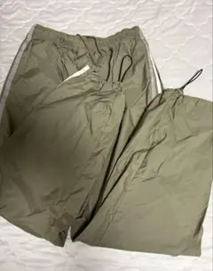 Item thumbnail for item fb10bc99-d82c-476a-9469-bfda6a144263