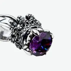 Item thumbnail for item 7310cba4-ab61-4397-ad52-3d8098f1d13f