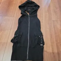 CECIL McBEE フード付き黒ノースリーブワンピース　y2k