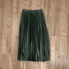 URBAN RESEARCH ROSSO サテンプリーツスカート 36 グリーン