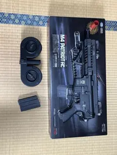 マルイ　M4パトリオットHC 迷彩電動ガン スコープ付き マガジン2本 マルイ M4パトリオットHC 迷彩電動ガン スコープ付き マガジン2