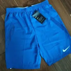 新品　ナイキ　NIKE　 DRI-FIT 青 ハーフパンツ　ショートパンツ160