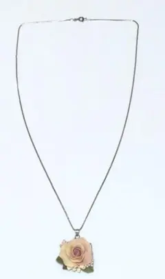バラデザイン ネックレス　60cmチェーン付き ヴィンテージ