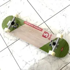 新品未使用　スライド　キッズ　スケートボード　スケボー コンプリート　7.5