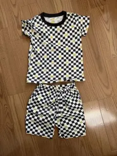 ユニクロ　UNIQLO ミニオン　上下セット　100サイズ