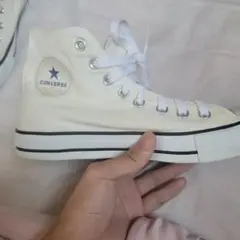 CONVERSE ホワイト ハイカットスニーカー