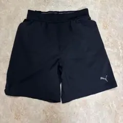 PUMA 黒 ショートパンツ ポケット付き