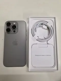 Apple iPhone 15 Pro ナチュラルチタニウム 本体128GB