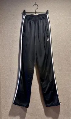 adidas XS アディカラートラックパンツ　BLACK