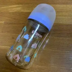 Item thumbnail for item 5ec8be3d-9912-42f0-b216-8fbf88a12195