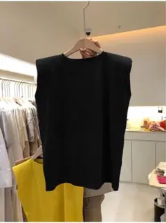 Lサイズ　レディース　ノースリーブＴシャツ　シンプル　黒