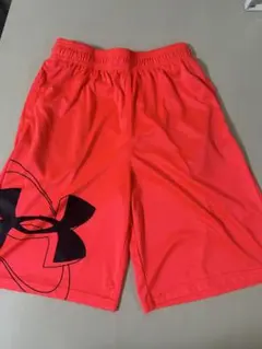 アンダーアーマー ハーフパンツ　YXL