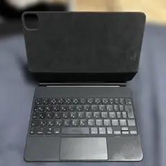 美品　Apple IPad Magic Keyboard 11インチ　日本語