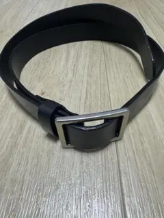 ユニクロ　ホールレスベルトL
