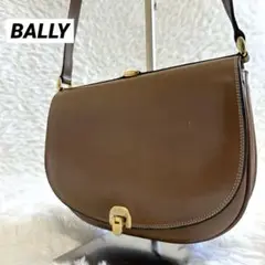 良品✨バリー 斜めがけ ショルダーバッグ ゴールド金具 ロック レザー ベージュ