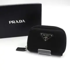 ✨美品✨PRADA コインケース ナイロン ブラック 三角プレート メタル