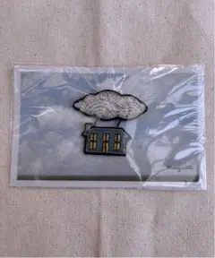 雲とお家 プローチ ピン