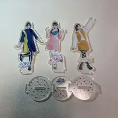 トライセイル　trysail 麻倉もも　雨宮天　夏川椎菜　アクリルスタンド