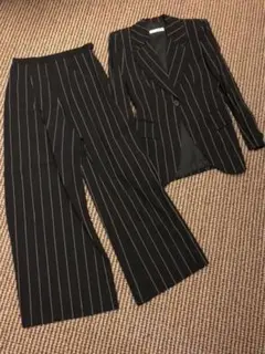 未使用・タグ付⭐︎EMPORIO ARMANI イタリア製 ストライプパンツスーツ アルマーニコレッツォーニ セットアップパンツスーツ ストライプ