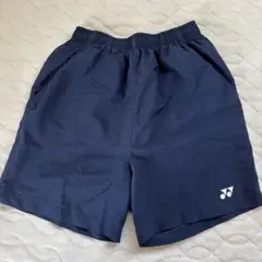 YONEX ネイビー　半ズボン　Mサイズ